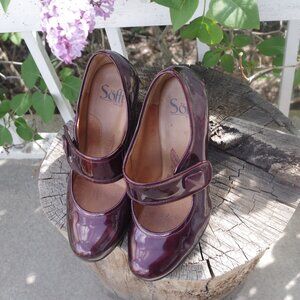 Mary Jane Burgundy Sofft Fiorenza Chianti Patent Leather Size 6 1/2 Ladies Shoes